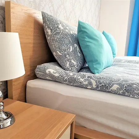 B&f Business & Family Nalkowskiej 포즈난